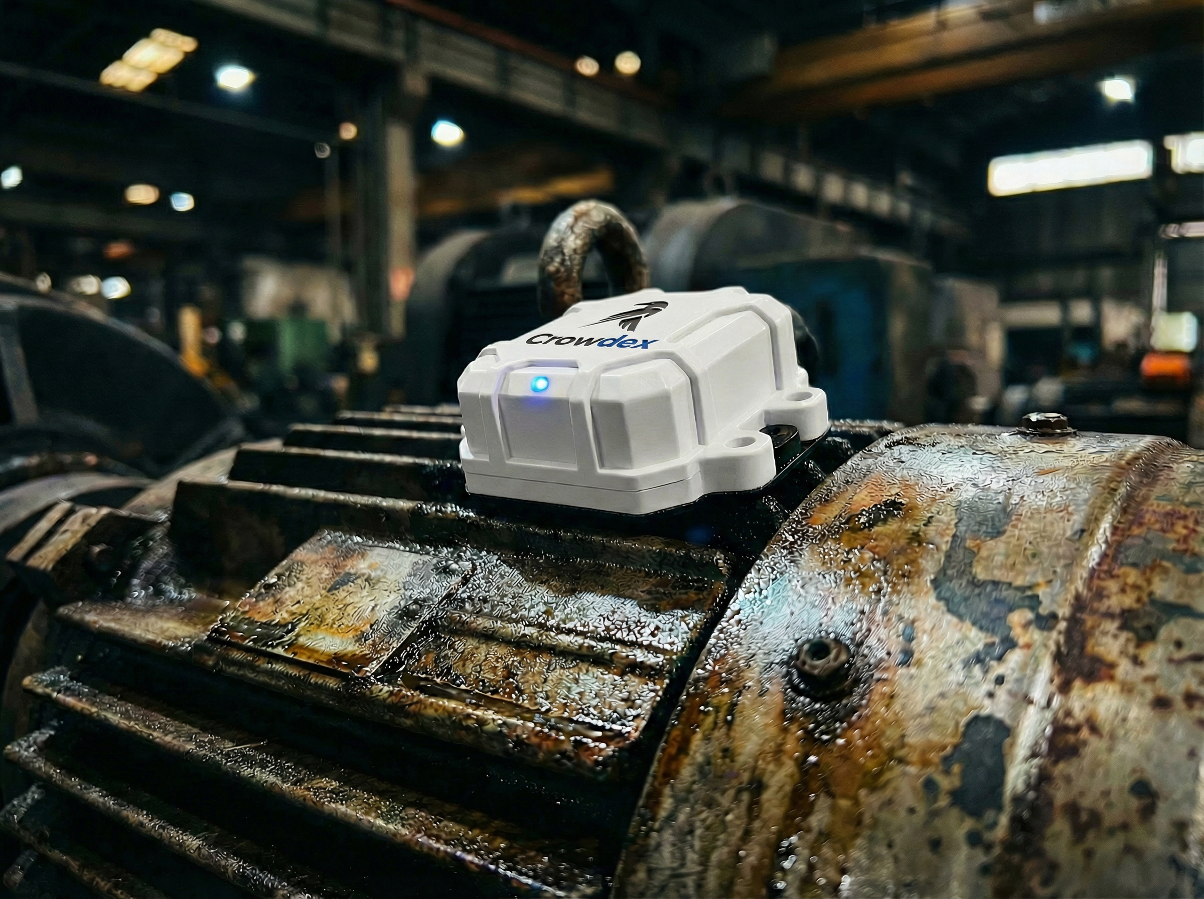 Sensor de vibração industrial em motor elétrico